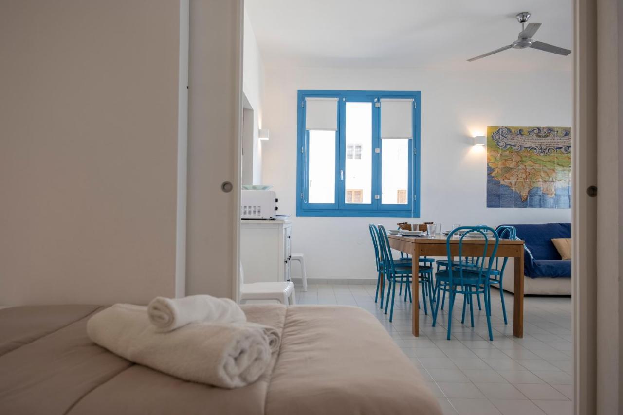 Casa Azzurra Sul Mare E Centralissima 圣维托罗卡波 外观 照片